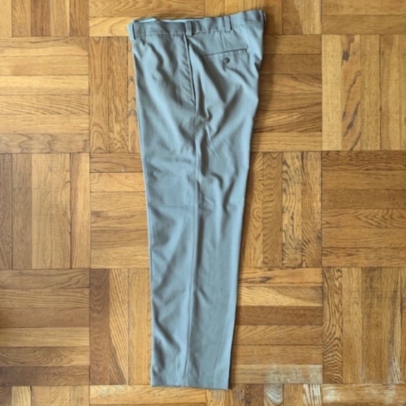 Haggar Men's Classic Fit Iron-Free Pants - Picture 2 of 12